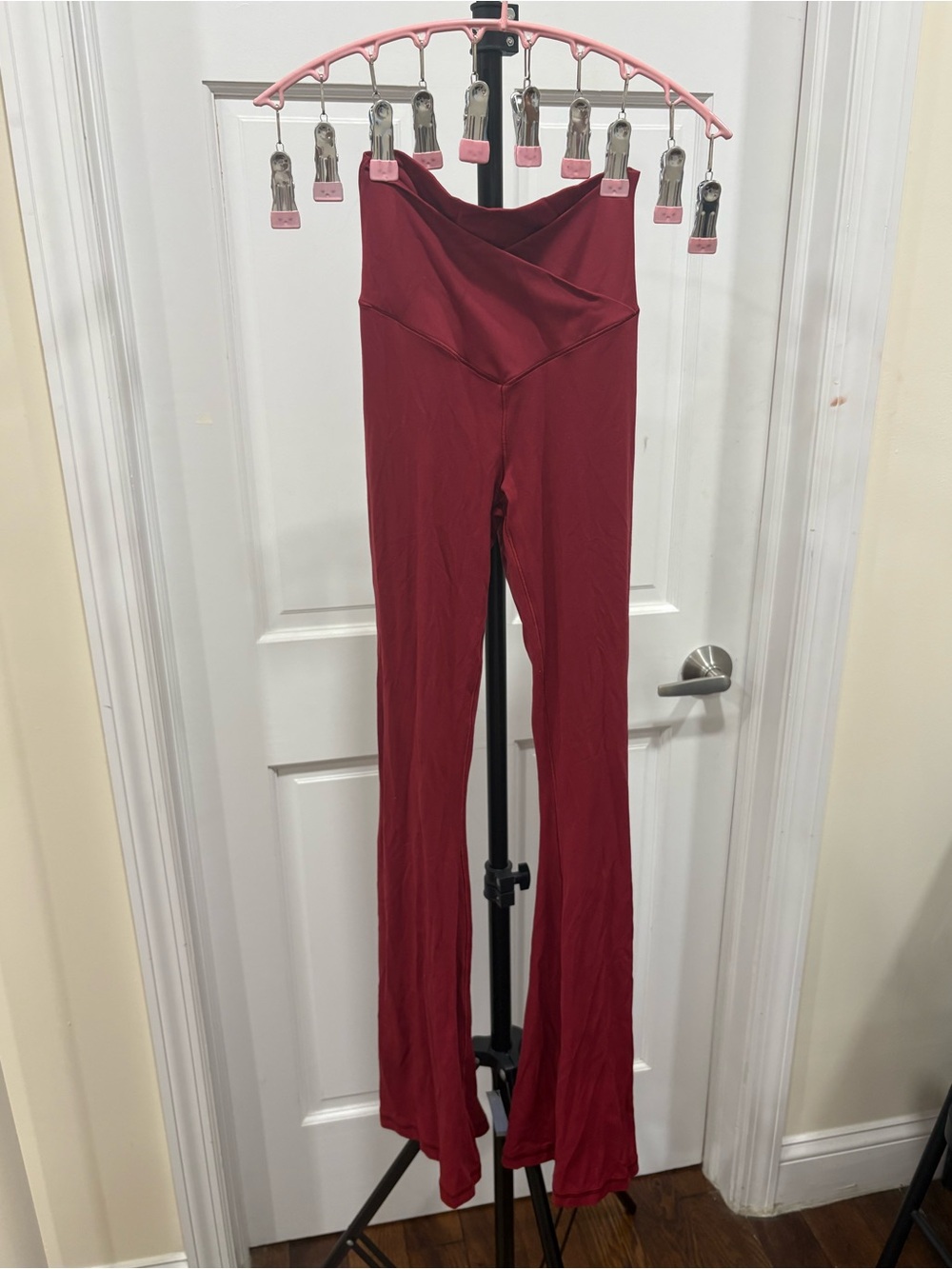 Aerie Reddish/Maroon Crossover Flare Leggings